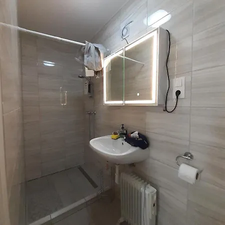 شقة Apartmanhouse4you Gyenesdiás